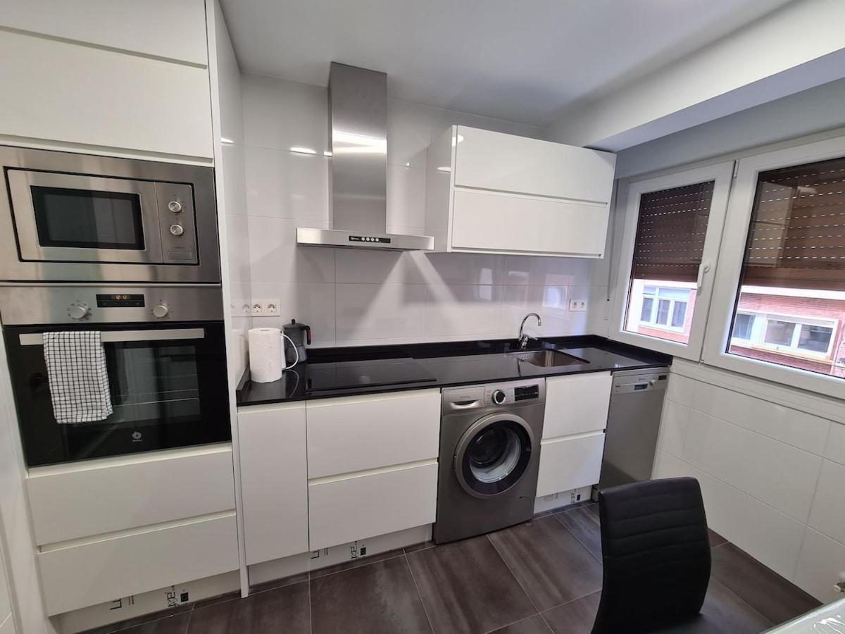 124A Apartamento Moderno 3 Habitaciones ヒホン エクステリア 写真